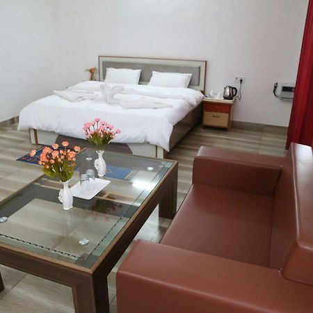 Hotel Anokhi Баратпур Екстериор снимка