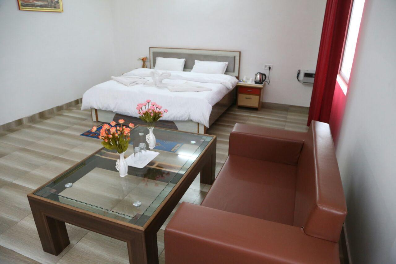 Hotel Anokhi Баратпур Екстериор снимка